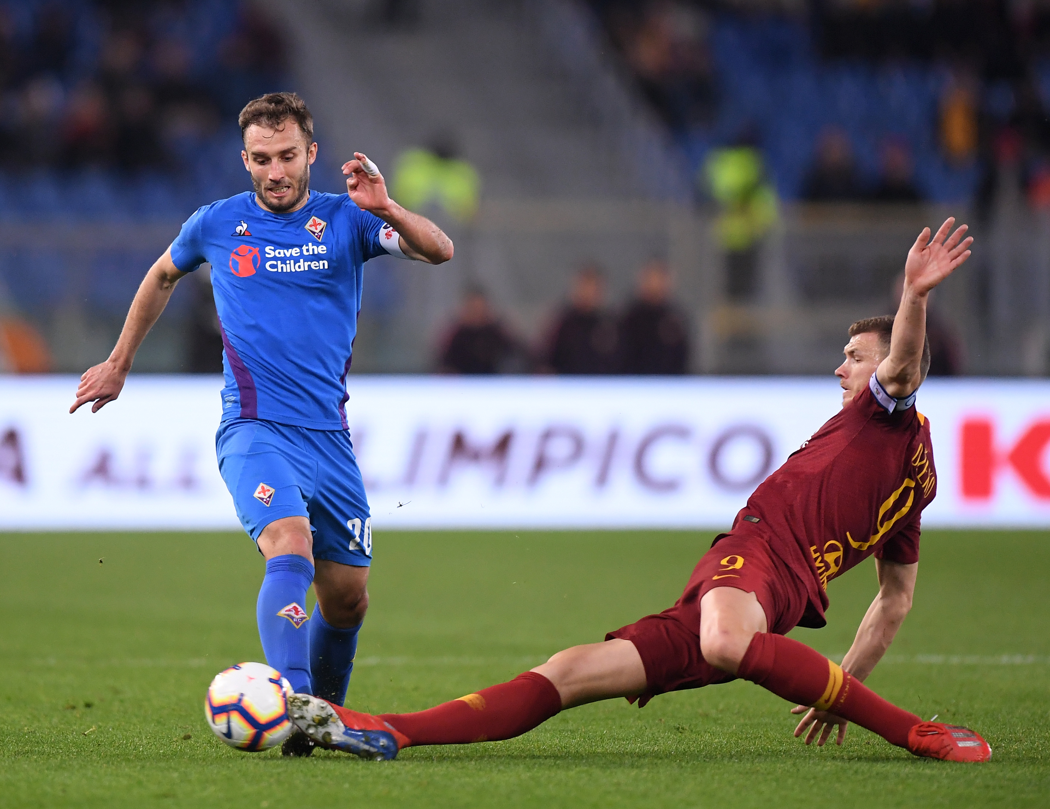 2-0，4-3！欧联杯之王神了，英超140亿对决战老东家，赢球=搅乱争冠格局