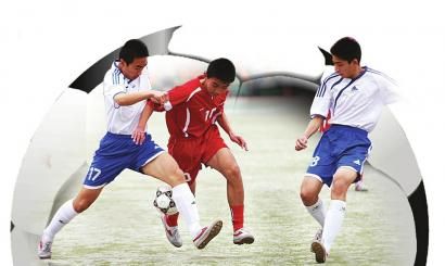 独家：重庆：校园里的足球超级联赛（独家：重庆校园上演足球超级联赛）