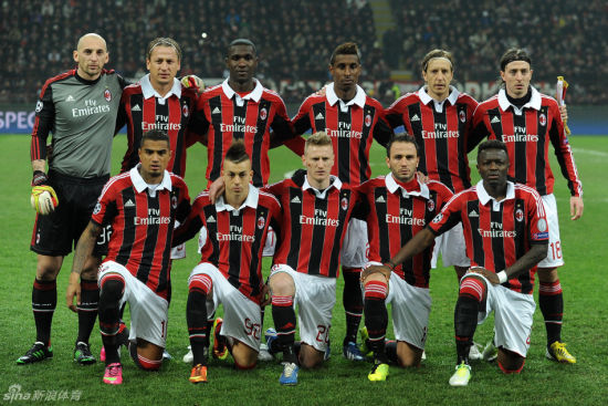 刘伟国：捧起中甲冠军奖杯很激动，明年力争在中超站稳脚跟