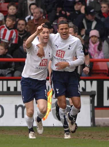 💡早报：34岁格列兹曼荣获金足奖