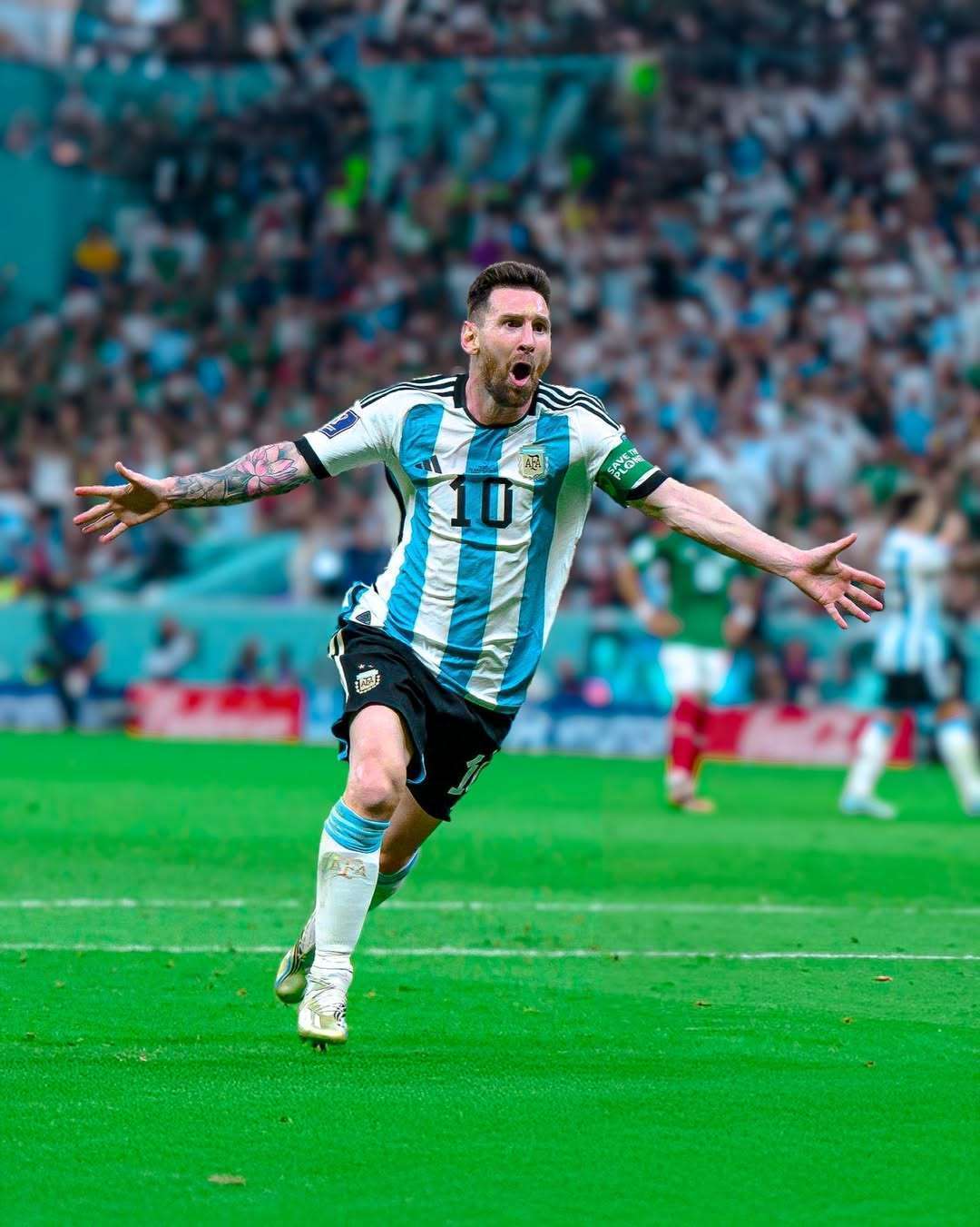 伊格莱西亚斯：哈兰德是当今最强前锋，德罗巴是历史最强前锋（伊格莱西亚斯：哈兰德为当今最强前锋，德罗巴为史上最强前锋）