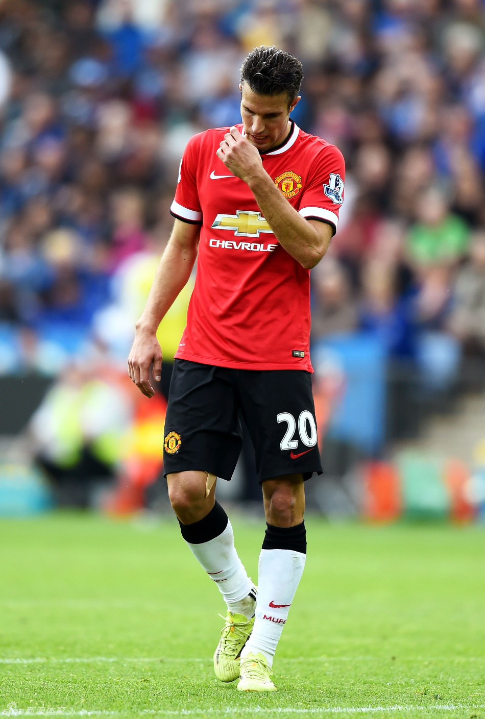 活塞逆转击败开拓者，坎宁安和邓罗关键表现助力取胜，展现强大韧性。