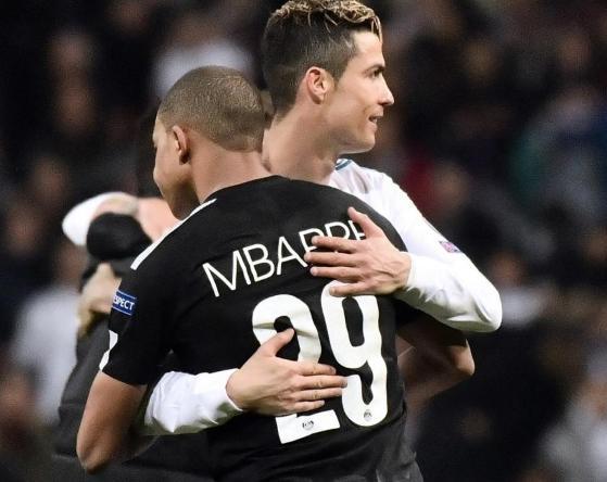 德转评2025年度奇迹：库拉索进世界杯，曼联爆冷格林斯比（德转评2025足坛奇迹：库拉索挺进世界杯，曼联冷负格林斯比）