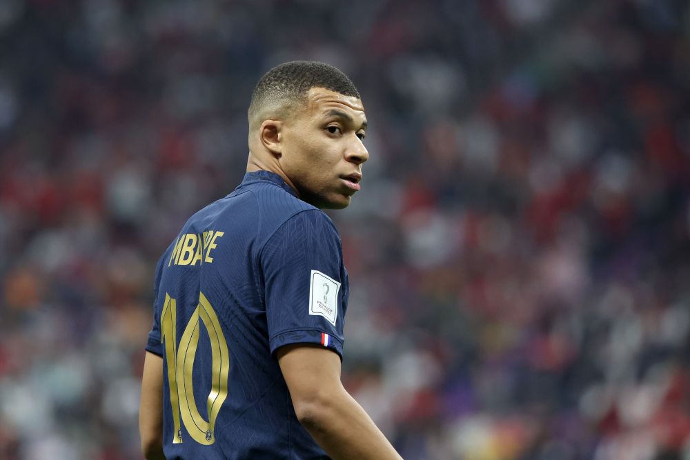 博涅克：莱万是过去二三十年里世界上最好的九号球员