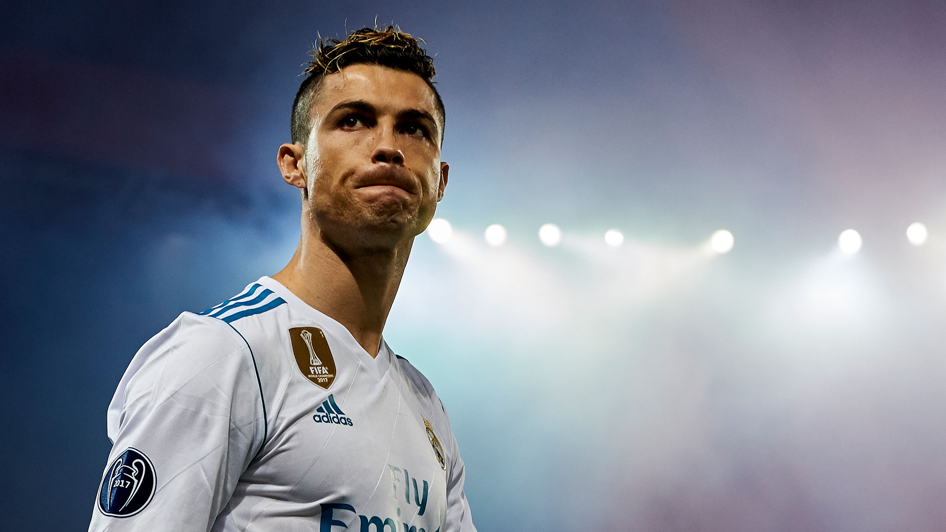 阿莱尼亚：当时我在巴萨没有位置，库库雷利亚也是一样