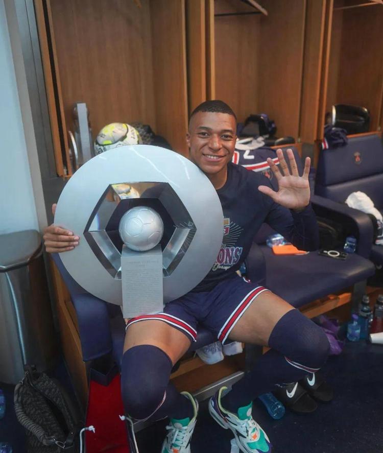 卡迪夫主帅：我们占据主动本有机会获胜，希望破灭令人难受（卡迪夫主帅：占尽优势仍未取胜，目睹希望破灭令人心痛）