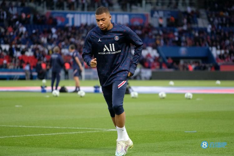 萨顿：曼联有几名球员因非洲杯缺席，本轮英超我看好纽卡斯尔获胜（萨顿：非洲杯致曼联多人缺阵，本轮英超更看好纽卡取胜）