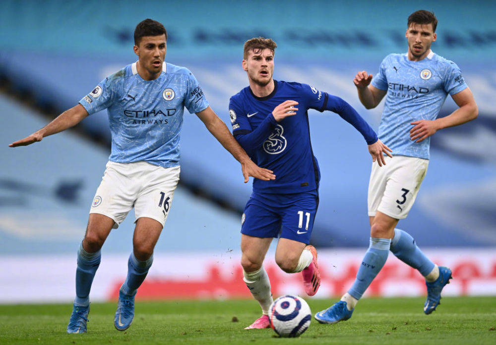 意甲三分制时代罗马第6次前11场24+分，前5次最终均排名前三（意甲三分制以来，罗马第6次前11轮24+分，前5次最终全部跻身前三）