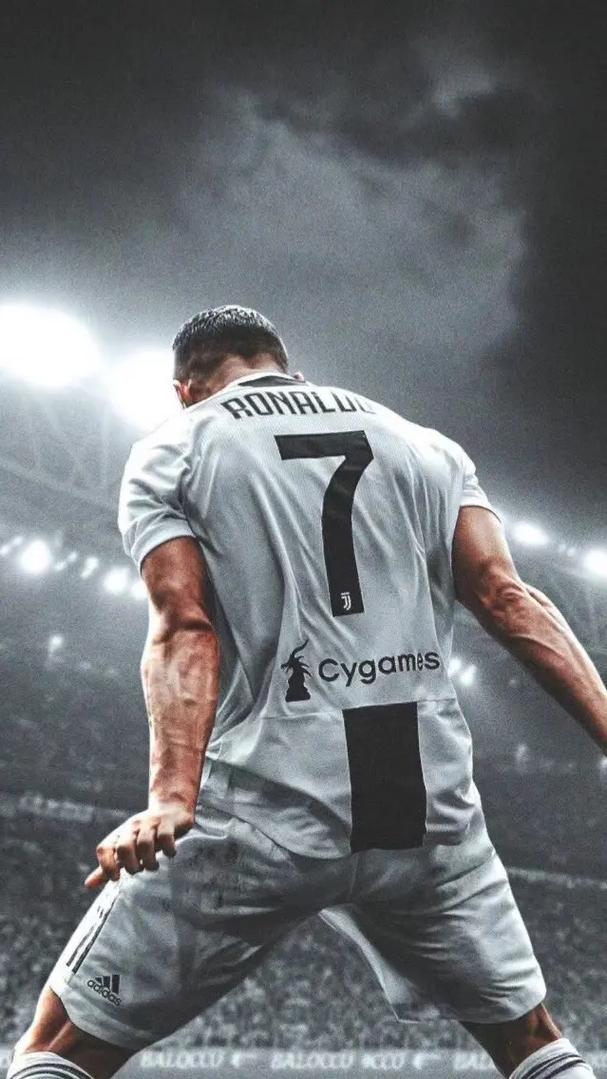 本赛季关键时刻得分榜前四：SGA出场数最少，总得分第一